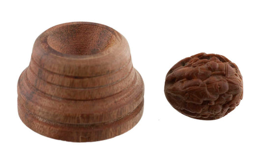 Coquille de Noix Hediao Sculptée – Bouddha et Moines Luohan