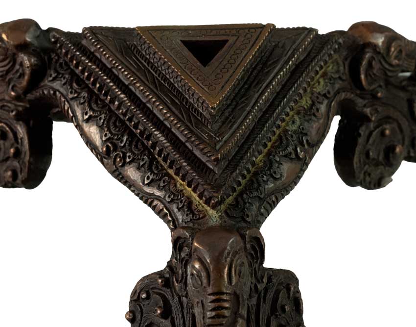 Grand Support Phurba Vajrakila En Alliage De Cuivre – Socle Rituel Bouddhiste Népalais