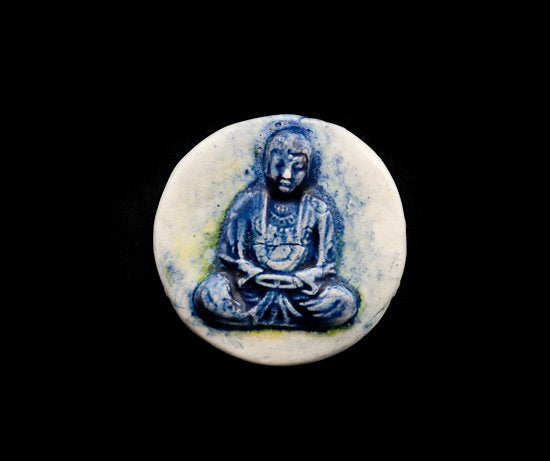 Pendentif Bouddha en Position Lotus en Céramique
