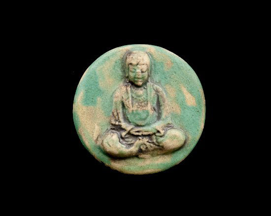 Pendentif Bouddha en Position Lotus en Céramique