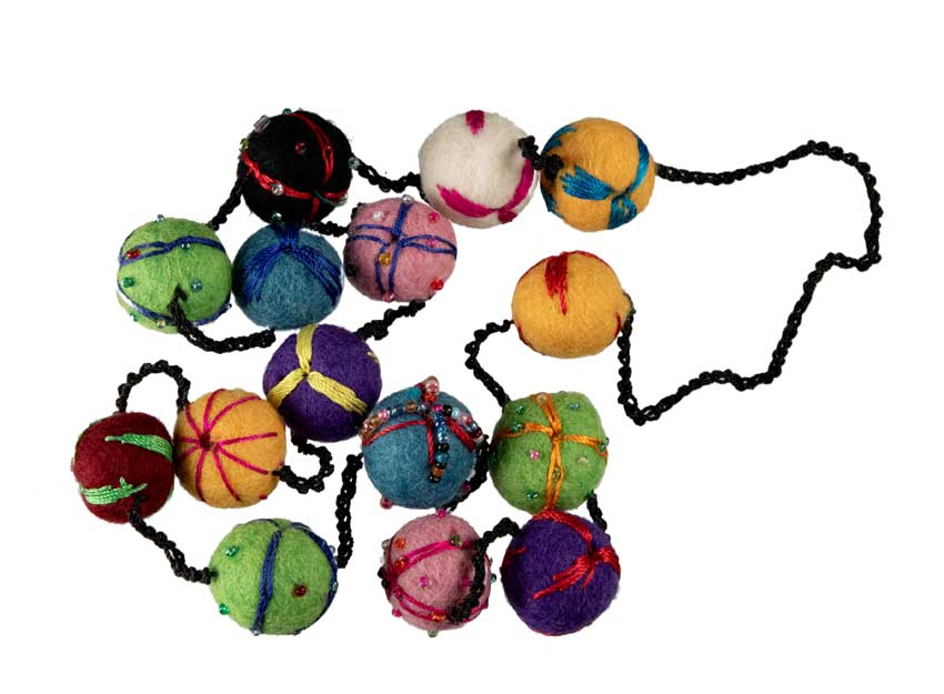 Collier En Feutrine De Laine Du Népal – Sautoir Artisanal En Perles De Laine 2,3 Cm