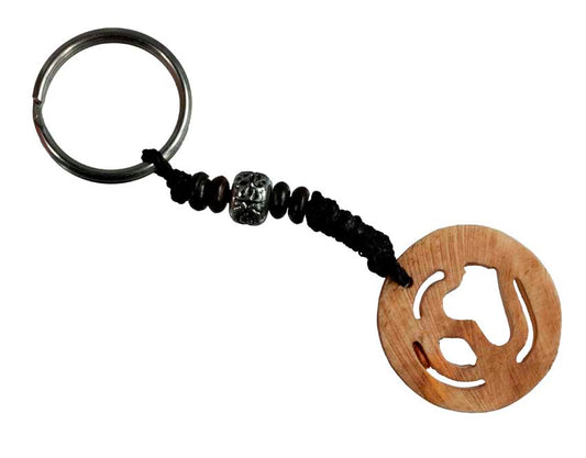 Porte-Clés Om Hindou Artisanal en Os de Bovin – Artisanat du Népal