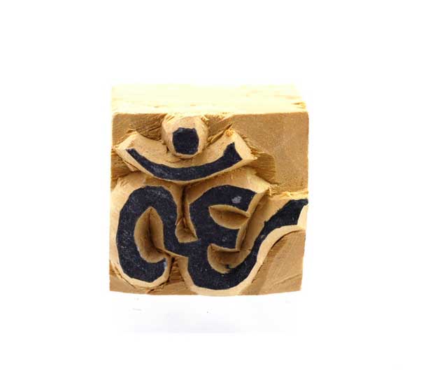 Tampon Encreur En Bois Sculpté AUM Om Hindouiste