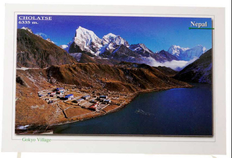 Carte Postale Cholatse – Montagne Emblématique de l’Himalaya