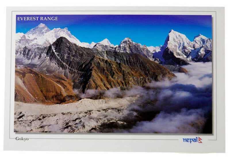 Carte Postale Massif de l’Everest – Paysages Majestueux de l’Himalaya