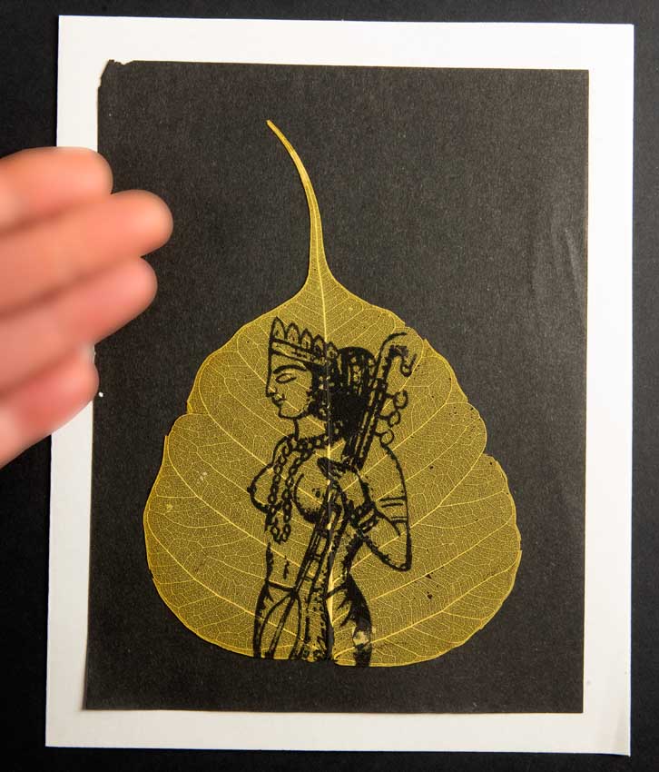 Carte Kamasutra Sur Feuille de Pipal – Peinture Artisanale Indienne