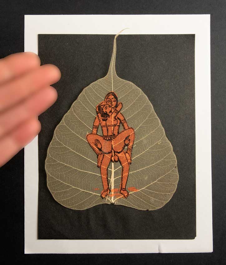 Carte Kamasutra Sur Feuille de Pipal – Peinture Artisanale Indienne
