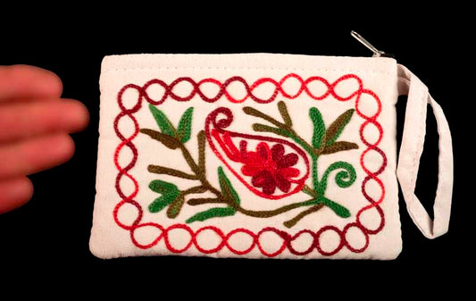 Porte-Monnaie Brodé Floral Beige – Artisanat Népalais