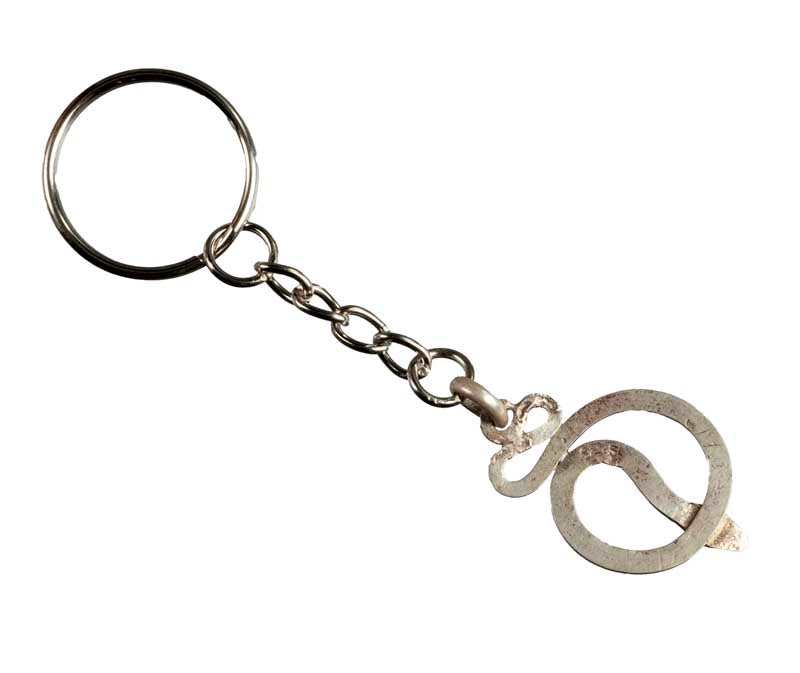 Porte-Clé Serpent Enroulé – Bijou de Sac en Métal Argenté du Népal