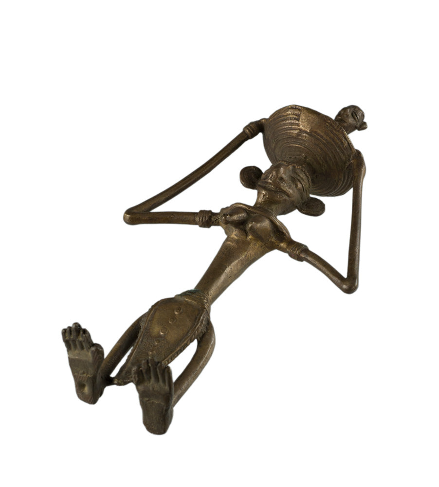 Statue Maternité Dhokra – Femme Et Enfant Avec Panier Sur La Tête – Art Tribal Bastar Inde