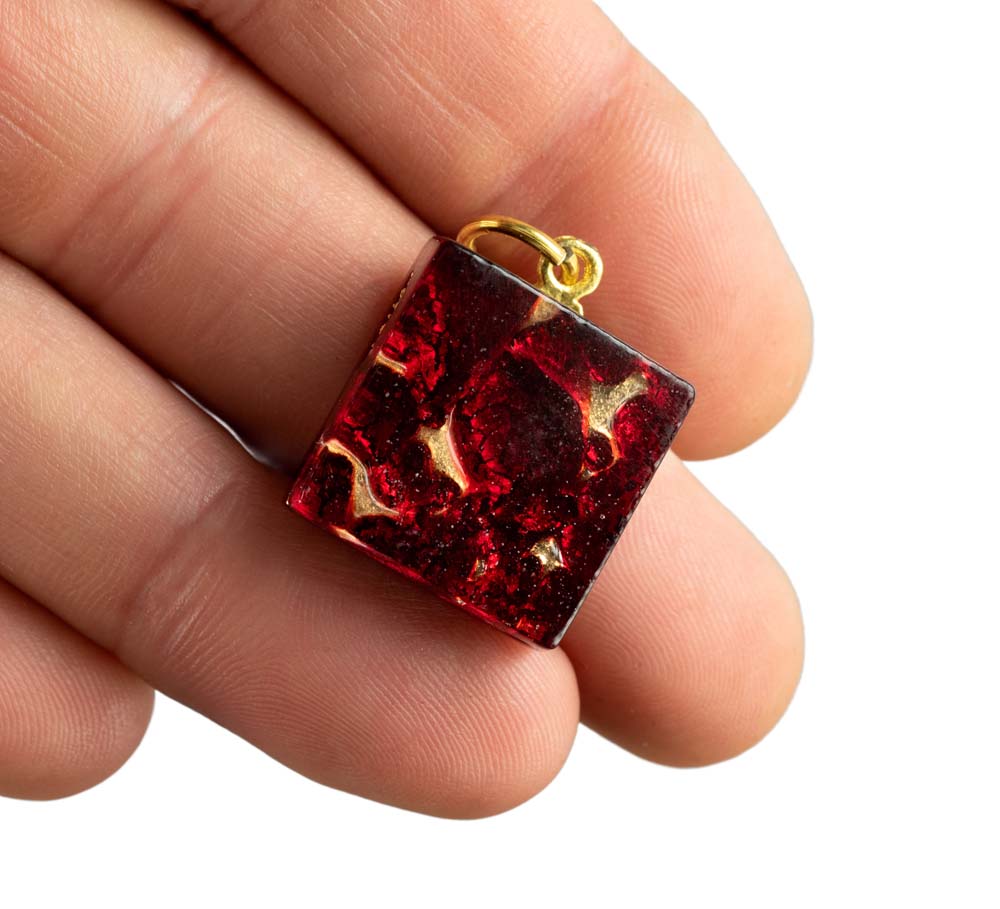 Pendentif Carré en Verre de Murano – Bijou Italien Authentique et Unique