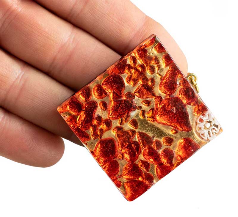 Pendentif Carré en Verre de Murano – Bijou Artisanal Italien Unique et Raffiné