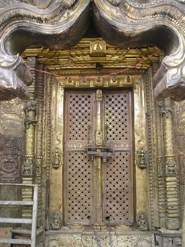 Ancien Cadenas Traditionnel En Fer Forgé – Artisanat Du Népal Et De L'Inde