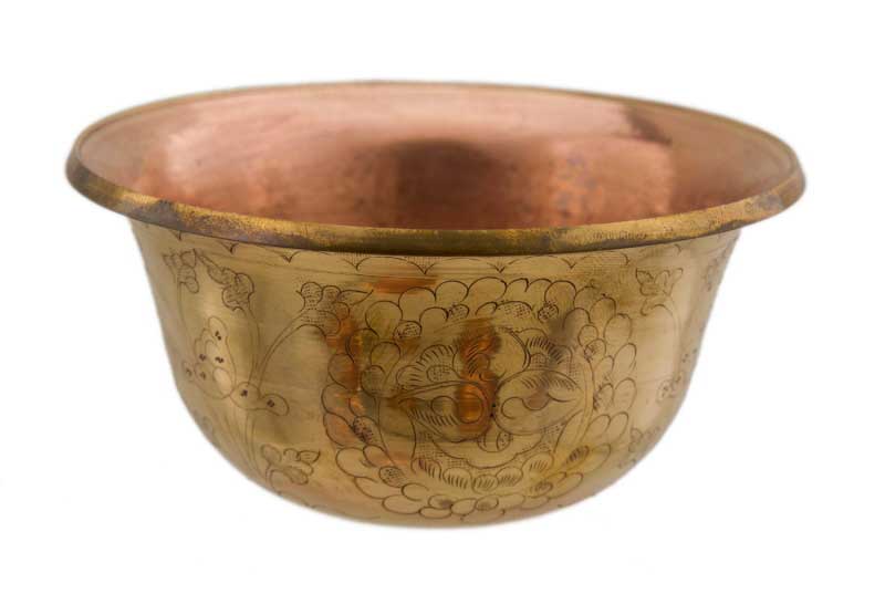 Set de 7 Bols d'Offrande Bouddhistes en Cuivre Ciselé Ø 9.8 cm – Artisanat Traditionnel du Népal