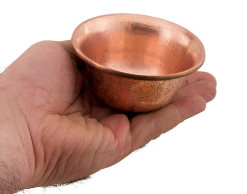 7 Bols d'Offrande Tibétains en Cuivre Ciselé Ø 9 cm – Artisanat Traditionnel du Népal