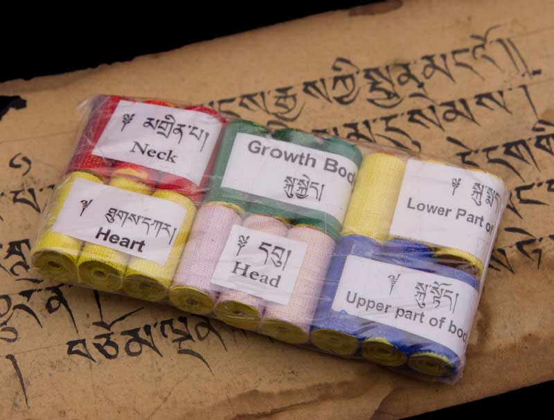 Kit de Rouleaux de Mantra Tibétains pour Consécration de Statue Bouddhiste – Rituel de Bénédiction