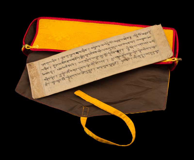 Pochette Tibétaine en Brocart – Étui pour Livre de Prières et Documents Précieux