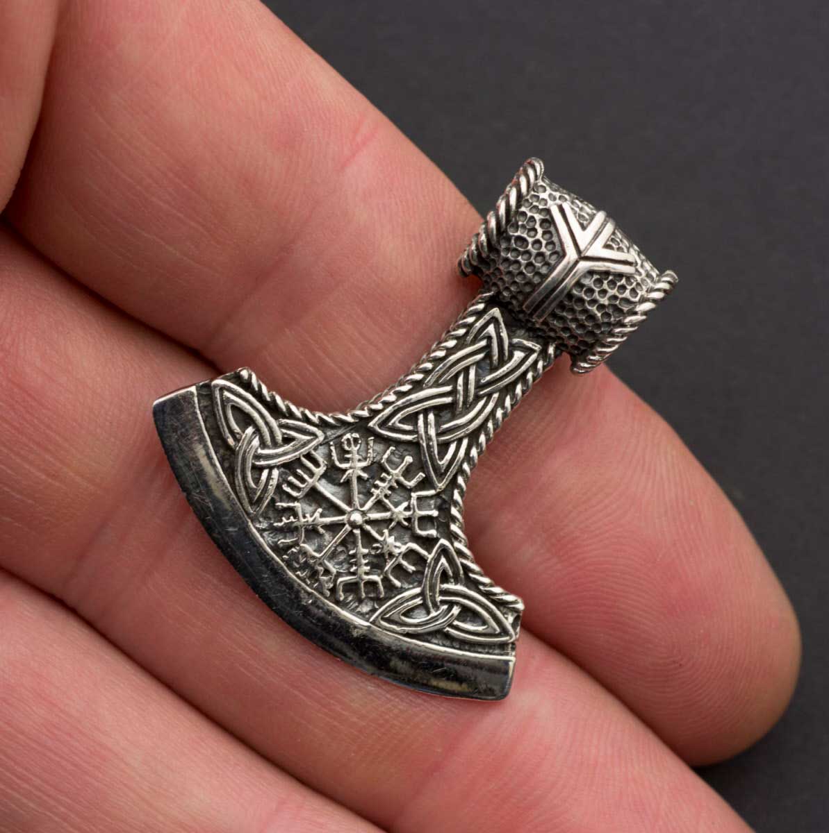 Pendentif Grande Hache de Perun – Vegvísir en Argent Massif 925 - Viking