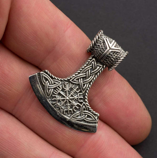 Pendentif Grande Hache de Perun – Vegvísir en Argent Massif 925 - Viking