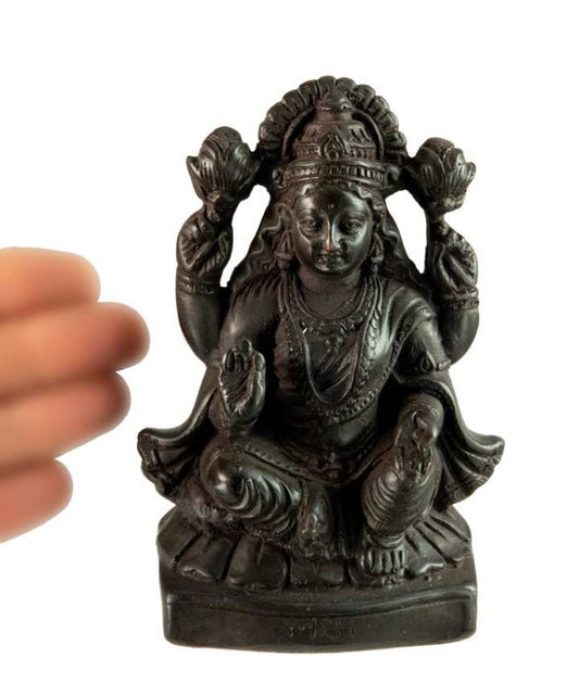 Statue Lakshmi En Résine – Déesse Hindoue De L’Abondance, Artisanat Népalais