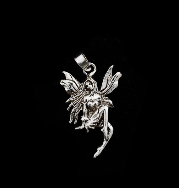 Pendentif fée celtique en argent 925 – Bijou féerique inspiré des légendes anciennes