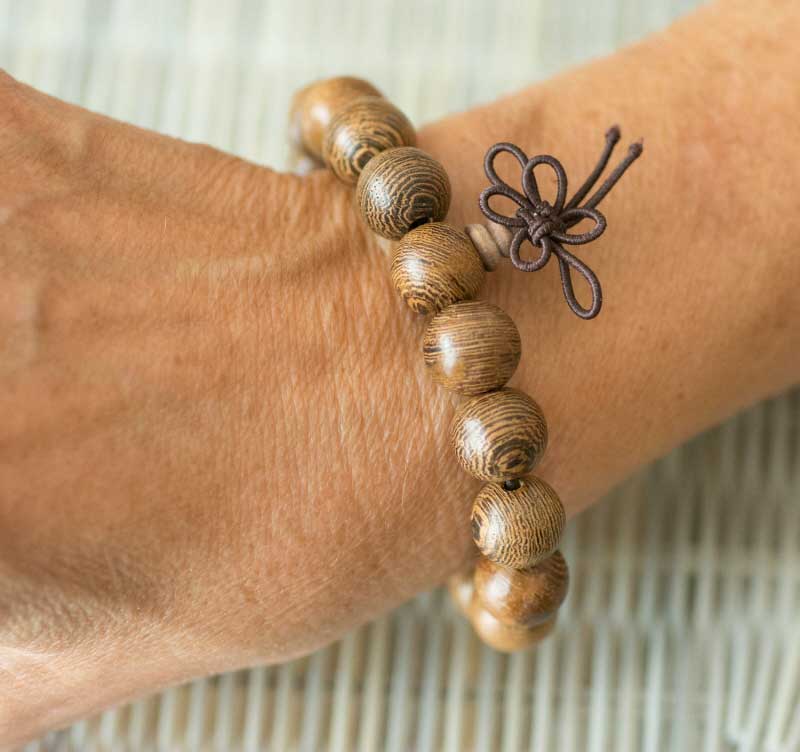 Bracelet Mala Tibétain en Bois Naturel – Chapelet Bouddhiste Artisanal