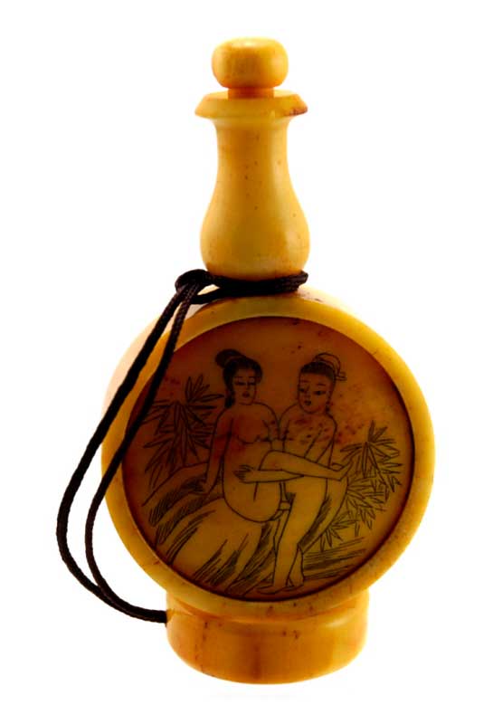 Ancienne Fiole à Parfum ou Tabatière Kamasutra – Artisanat du Népal