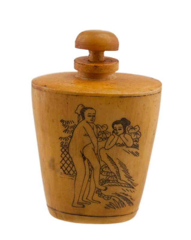 Tabatière Chinoise Kamasutra En Os de Bœuf – Flacon à Tabac à Priser Artisanal