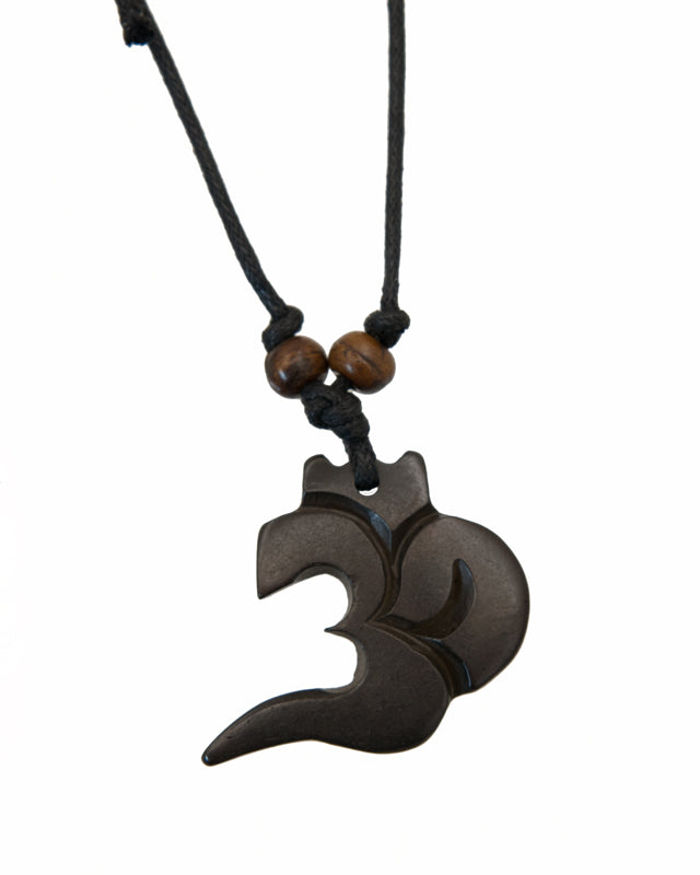 Collier Pendentif Équitable Tibétain Ethnique Tribal Om Hindou