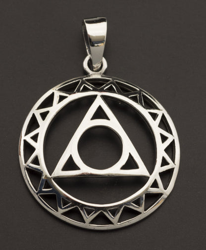 Pendentif de Loge en Argent 925 – Symbole Maçonnique Delta Lumineux