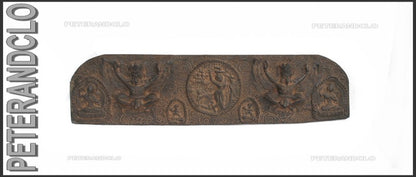 Stèle Népalaise de Garuda – Sculpture Traditionnelle en Bois
