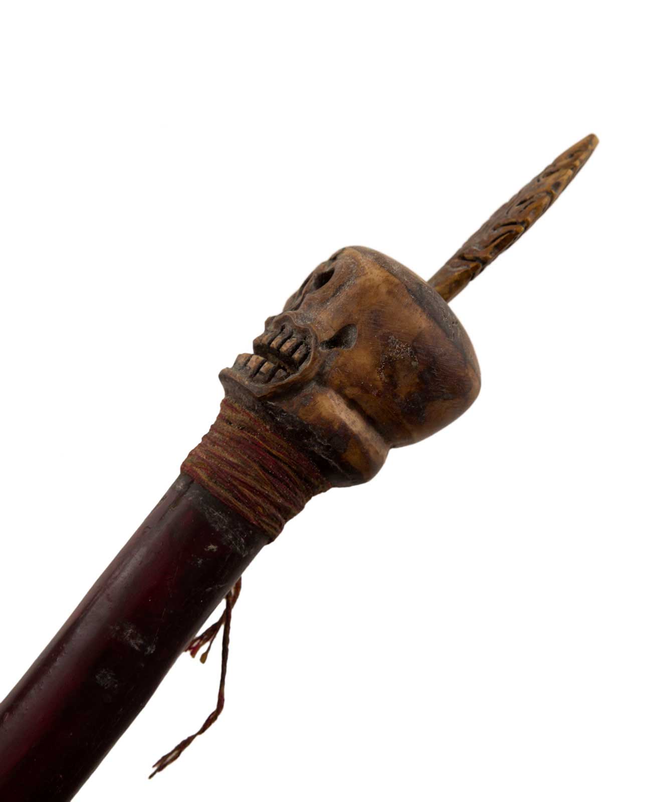 Khatvanga Tibétain en Bois et Os de Bovin – Sceptre Rituel Bouddhiste Tantrique