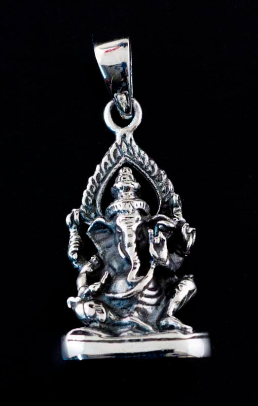 Amulette Pendentif De Lord Ganesha Élégant En Argent Massif 925