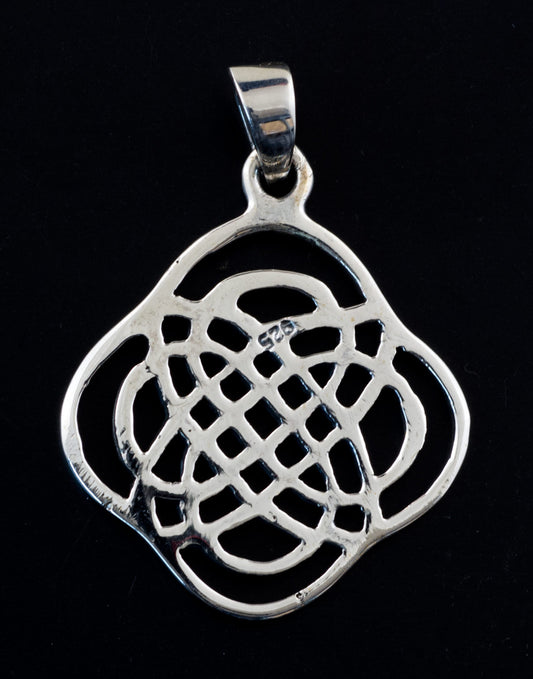 Pendentif nœud de Dara infini en argent 925 – Symbole celtique de force et de sagesse
