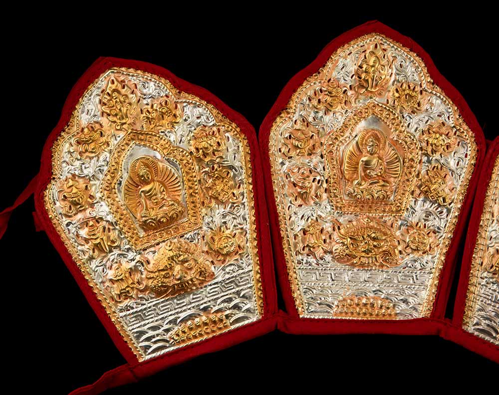 Couronne des Cinq Bouddhas Gyalwa Rig Nga – Coiffe Cérémonielle Bouddhiste Tibétaine