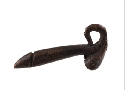 Porte-Clé Zizi En Laiton – Création Artisanale Du Cameroun