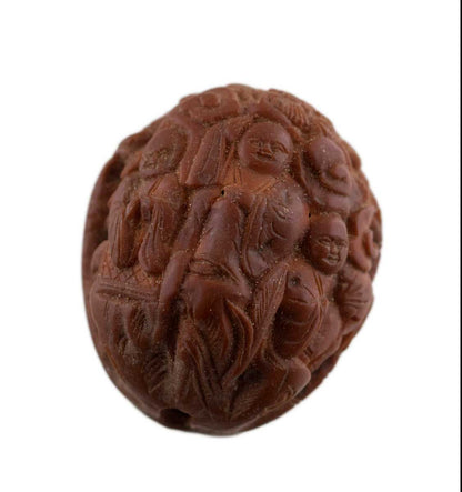 Coquille de Noix Hediao Sculptée – Bouddha et Moines Luohan