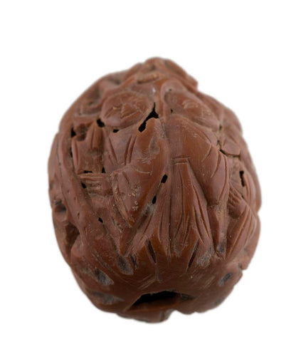 Coquille de Noix Hediao Sculptée – Bouddha et Moines Luohan