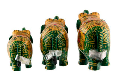 Statues Éléphant En Bois Peint Vert – Trompe En L’Air – Artisanat Indien