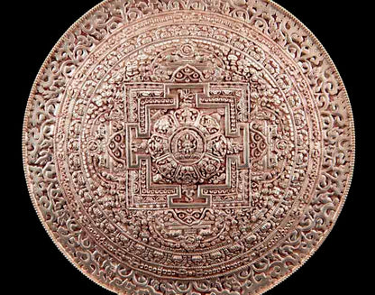 Mandala Bouddhiste Tibétain En Cuivre Argenté 23,5 cm – Symboles Ashtamangala Du Népal