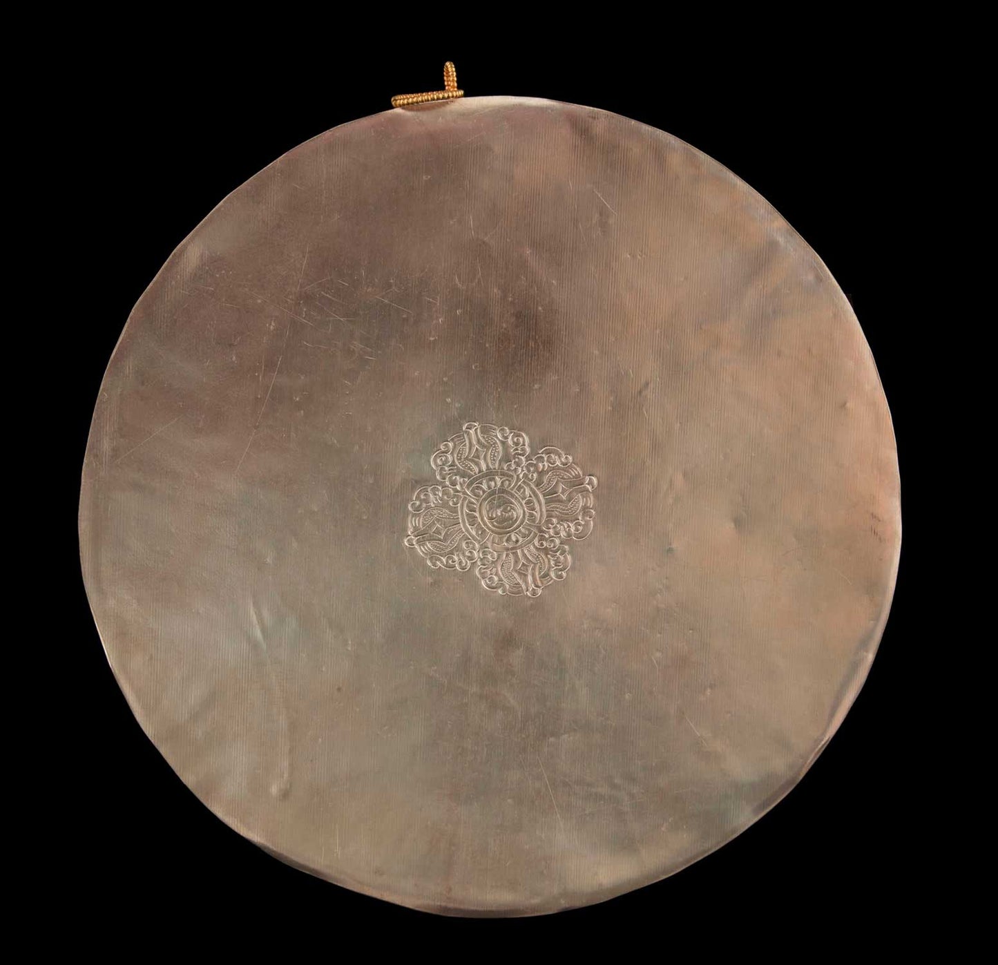 Mandala Bouddhiste Tibétain En Cuivre Doré Et Argenté 23,5 cm – Symboles Ashtamangala Du Népal