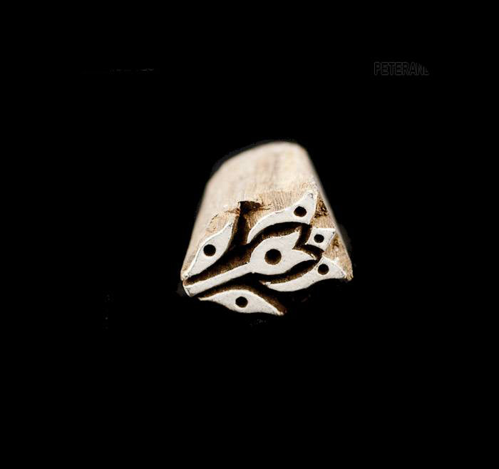 Tampon Encreur En Bois Sculpté – Motif Fleur Mandala