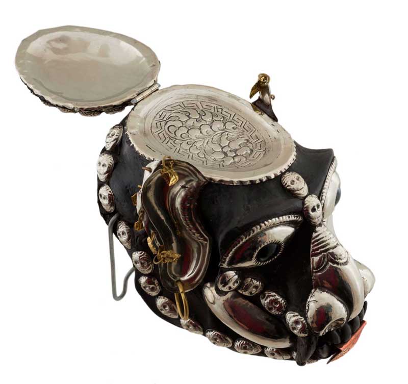 Crâne de Singe Kapala Bouddhiste en Résine et Métal – Objet Rituel Tibétain