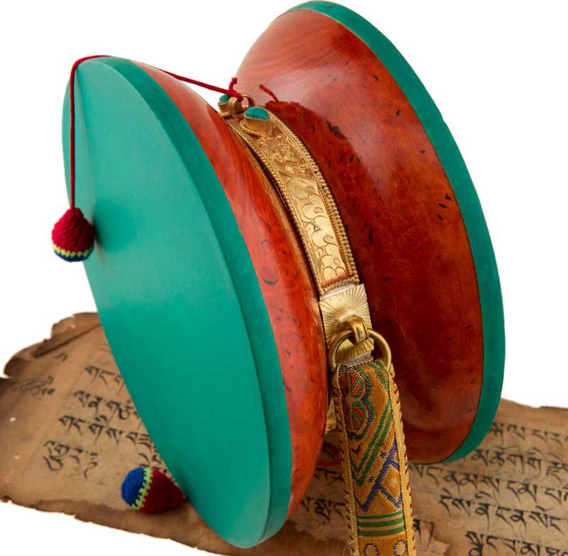 Grand Damaru Tibétain – Tambourin Rituel du Chöd en Bois de Ronce du Bhoutan avec Étui