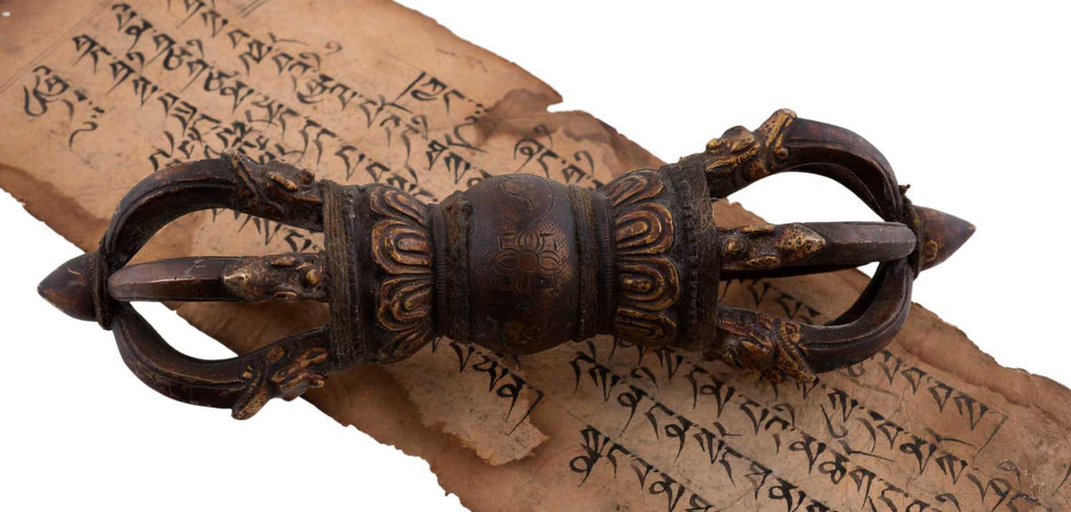 Grand Dorje Vajra Tibétain À 6 Branches En Laiton – Finition Antique – Objet Rituel Bouddhiste