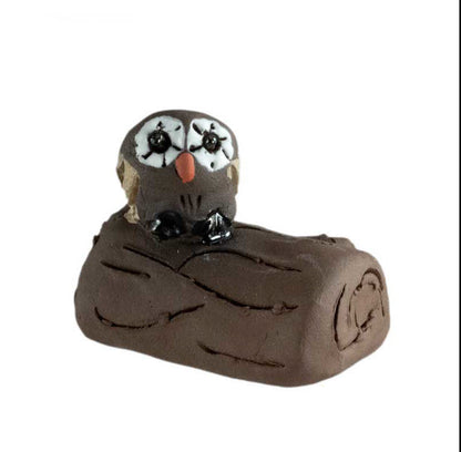 Figurine Chouette En Terre Cuite Sur Bûche – Artisanat De Pologne