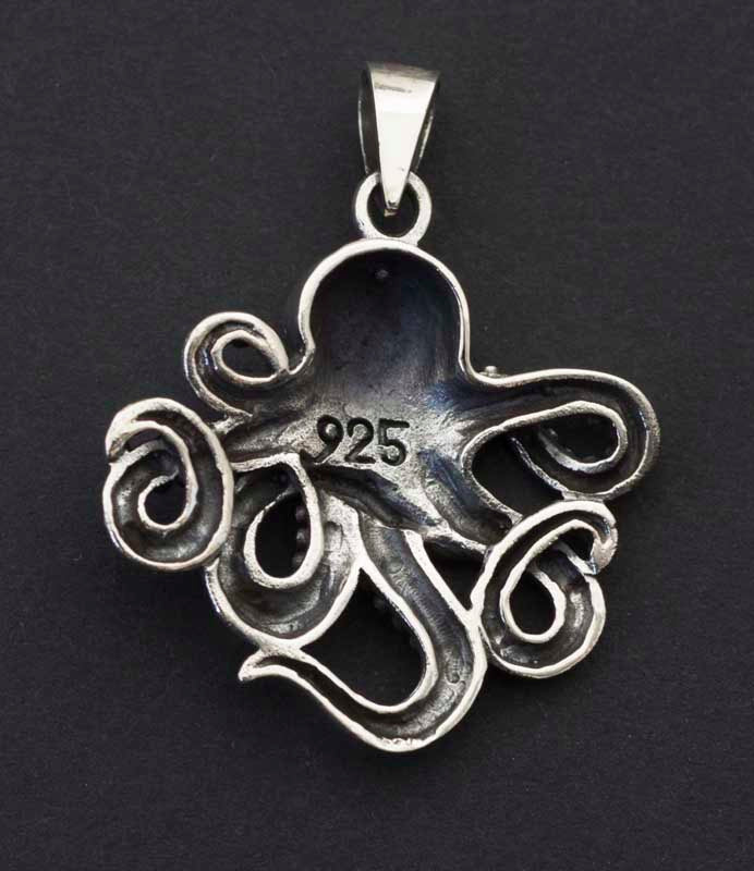 Pendentif pieuvre Viking en argent 925 – bijou nordique symbolique et authentique