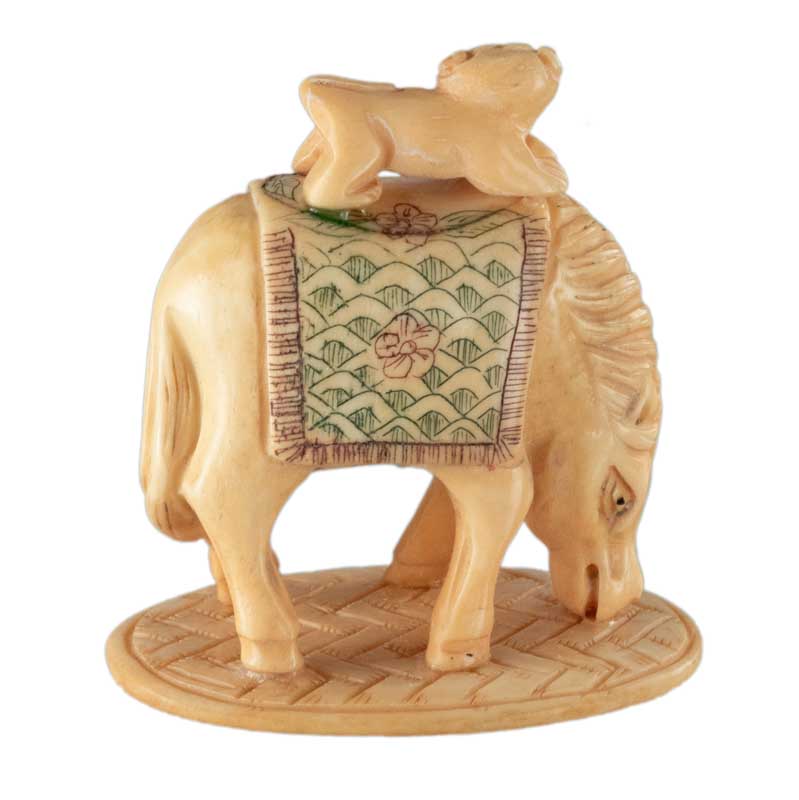 Figurine Cheval et Singe en Os Sculpté – Artisanat Chinois Fait Main