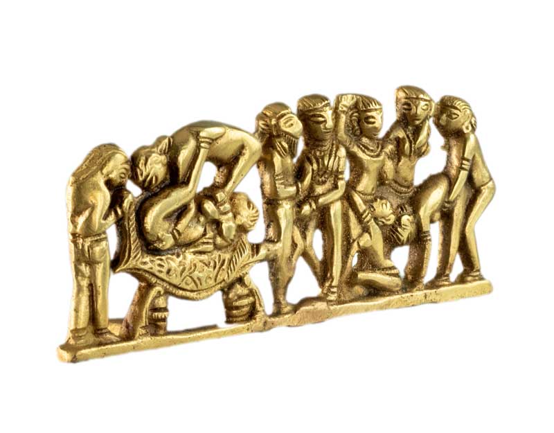 Bas-Relief Kamasutra En Laiton – Sculpture Érotique Artisanale Indienne
