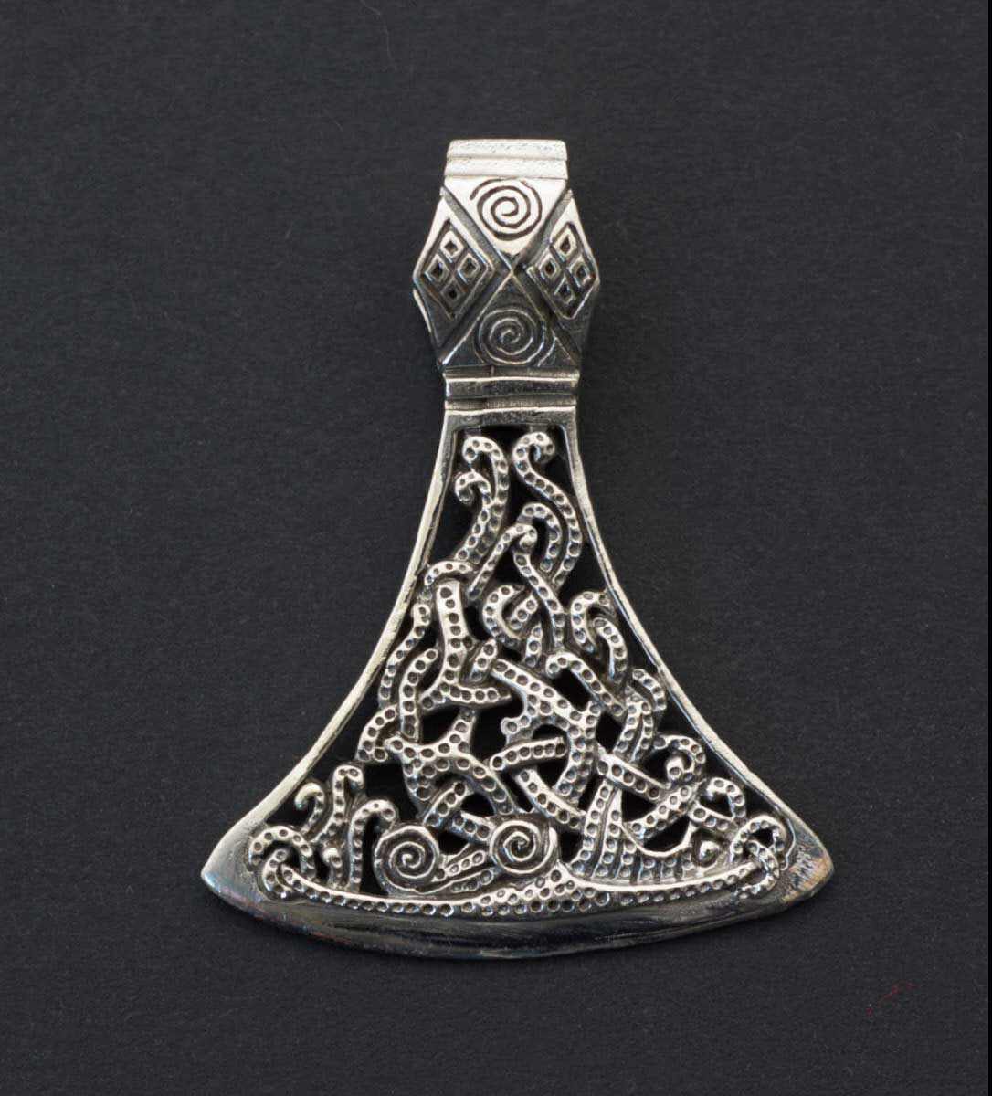 Pendentif Hache Viking et Nœud Celtique en Argent Massif 925